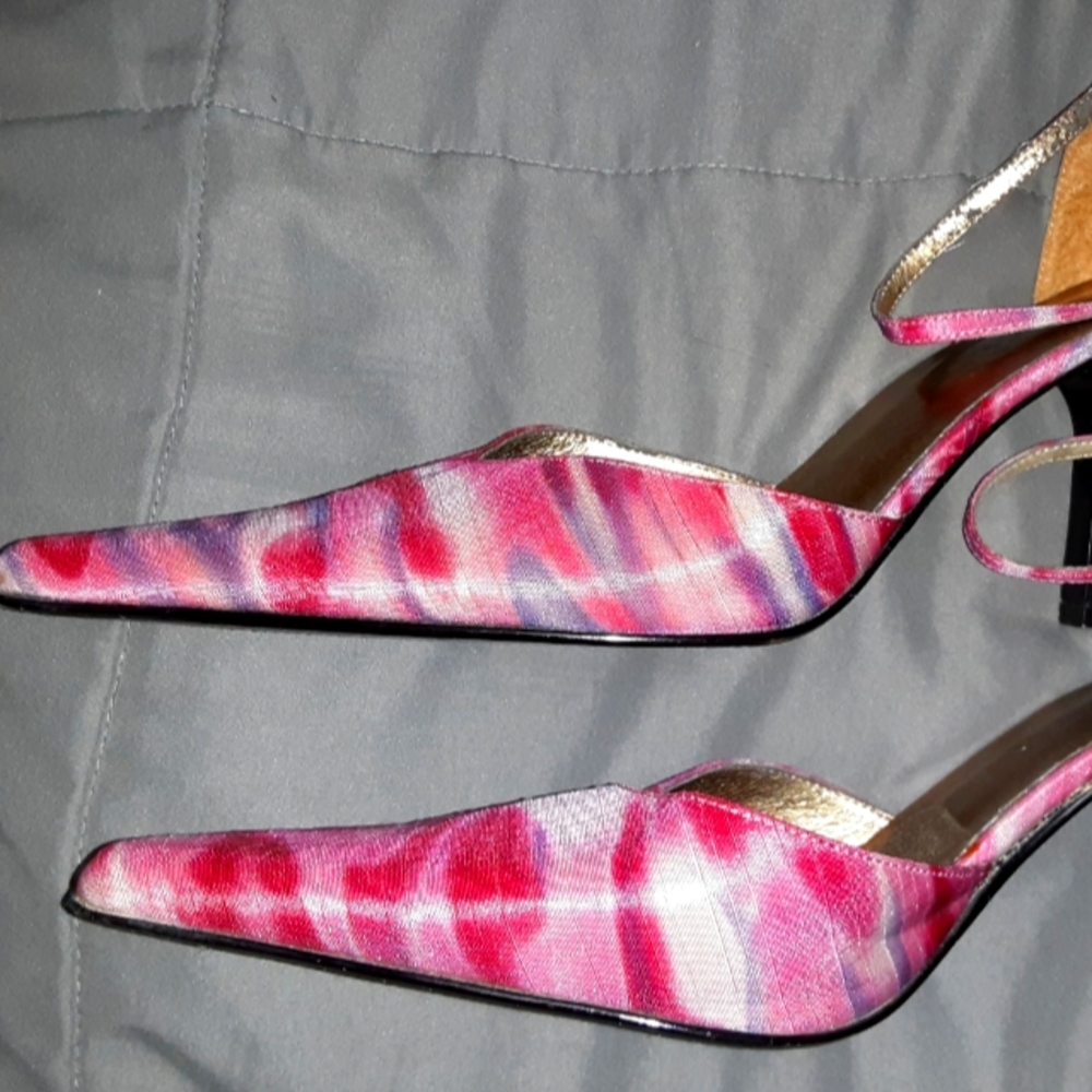 Heels FREE WITH A $55+ PURCHASE